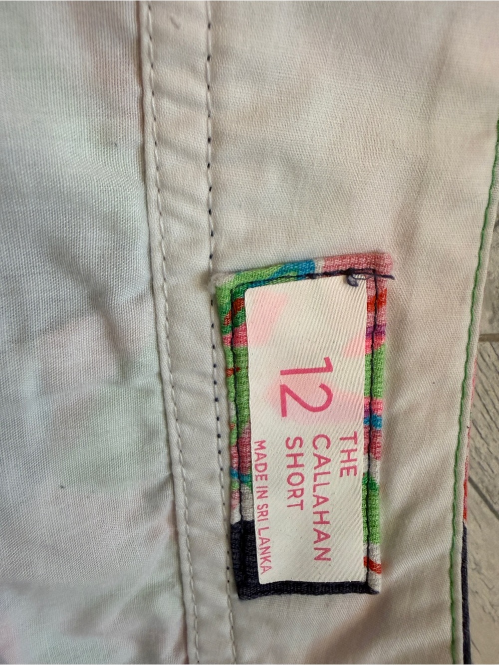 Lilly Pulitzer Pink, Navy & Green Tropical Print Callahan Shorts “In the Vias” - Picture 5 of 7